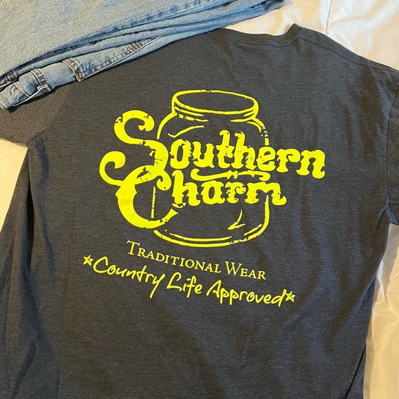 Southern Charm T-Shirt NWOT - Picture 2 of 6